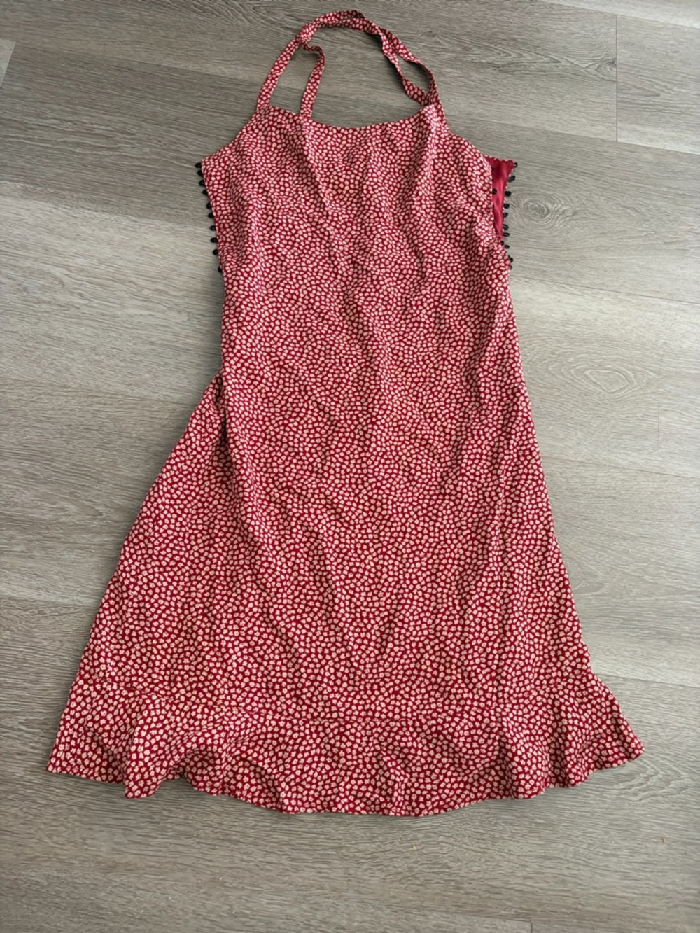 Thomas burberry Red lace up ditsy flower midi Printed Halter Midi Dress